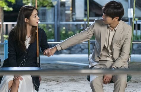 lee sang-yeob relationships|K